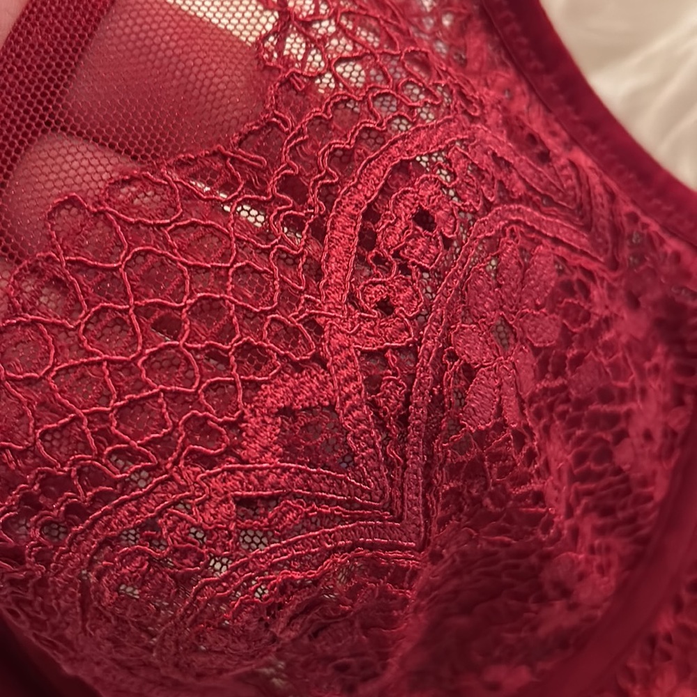 VICTORIA SECRET !!! - Picture 5 of 13